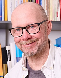 Mag. Dr. Georg Zepke